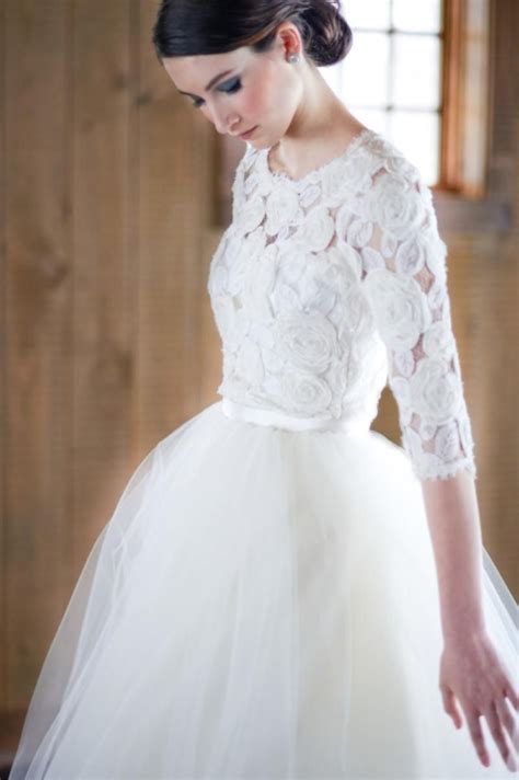 Short Wedding Gowns With Detachable Skirt White Tulle