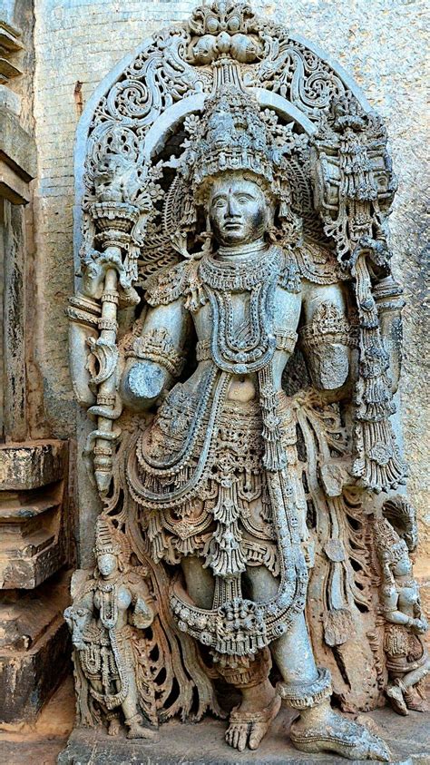 Magnificent Murti Of Dwarapalaka From Hoyasaleshwara Temple Halebidu