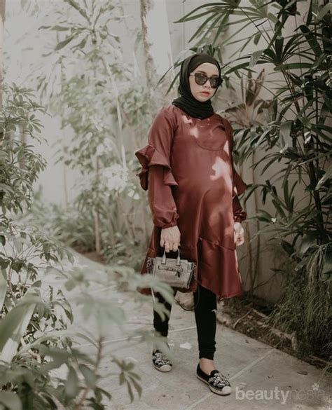 5 Selebgram Ini Beri Inspirasi Ootd Hijab Stylish Untuk Ibu Hamil