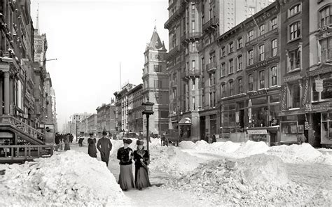 26 Rare And Amazing Vintage Photographs Captured Street Scenes Of New