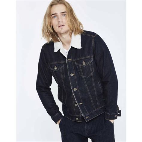 S etat moyen salem je vends une veste en cuire pour moto en bonne état, on peut la portée avec un jean pour ce balader, rarement porter acheter juste pour le fun, la taille c'est du 38. Veste denim doublée sherpa homme Celio - Bleu | 3 SUISSES