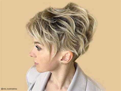 22 Short Messy Hair Ideas To Try In 2024