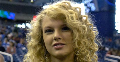 Please Please Let These Taylor Swift Myspace Photos Be