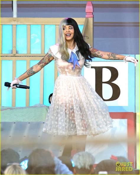 Melanie Martinez Performs Pity Party On Kimmel Video Photo