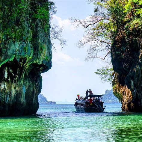 island-hopping-in-thailand-s-andaman-sea-tieland-to-thailand-thailand-travel,-thailand