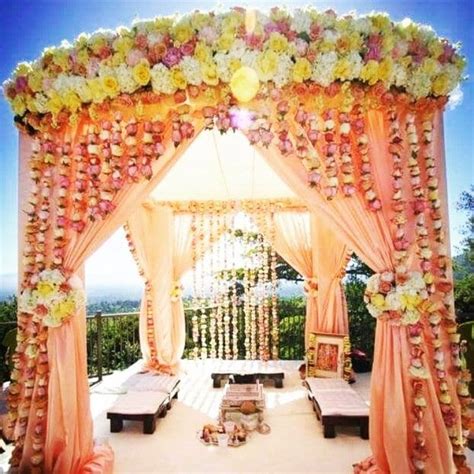 Dazzling Mandap Decoration Ideas For Your 2020 Wedding Desi Wedding Decor Mandap Decor Mandap