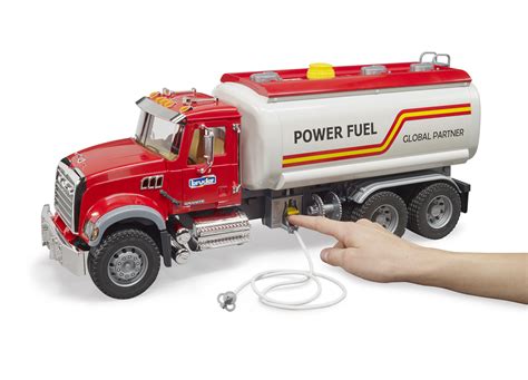 Bruder Mack Granite Fuel Tank Truck Tanker Childrens Kids Toy Model