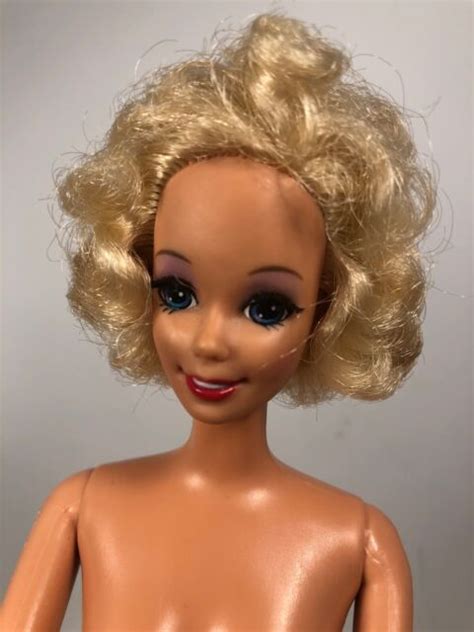 Barbie Doll Curly Blonde Hair Rooted Eyelashed Head Marked 1975 Great