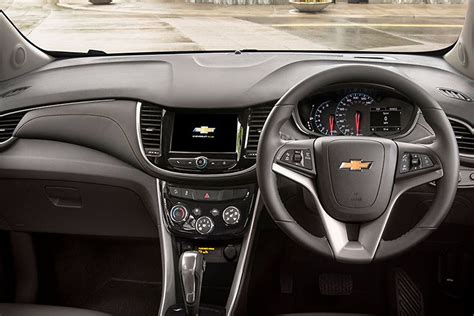 2023 Chevrolet Trax Images Check Interior Exterior And Colors Zigwheels