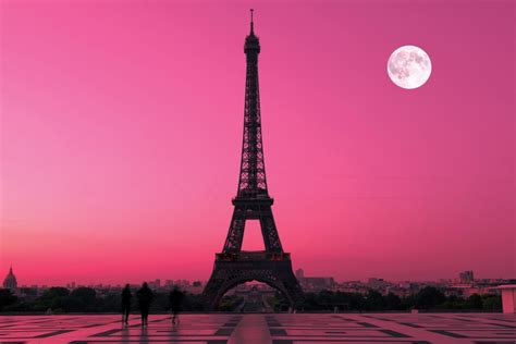 46 Cute Eiffel Tower Wallpapers