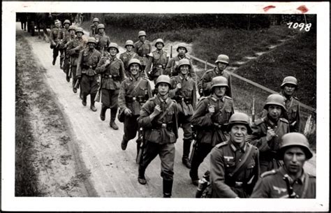 Foto Ansichtskarte Postkarte Wehrmacht Soldaten Akpool De