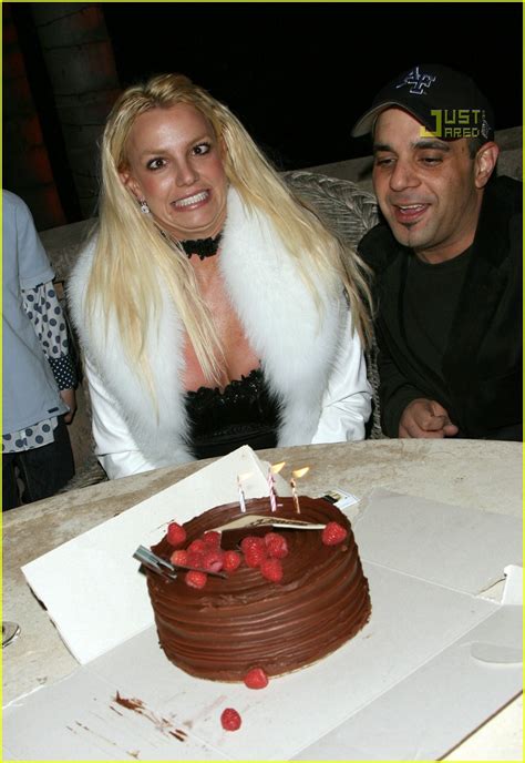 Full Sized Photo Of Britney Spears Birthday Scandanavian Style 29