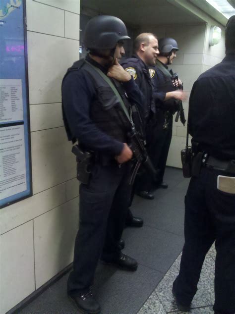 Whats With The Sub Machine Gun Touting Nypd At Penn Station On Friday