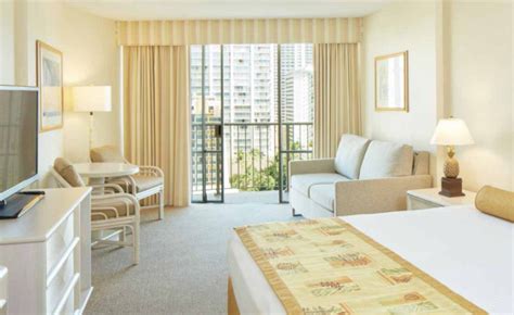 Ohana Waikiki East By Outrigger Cheap Vacations Packages Red Tag Vacations