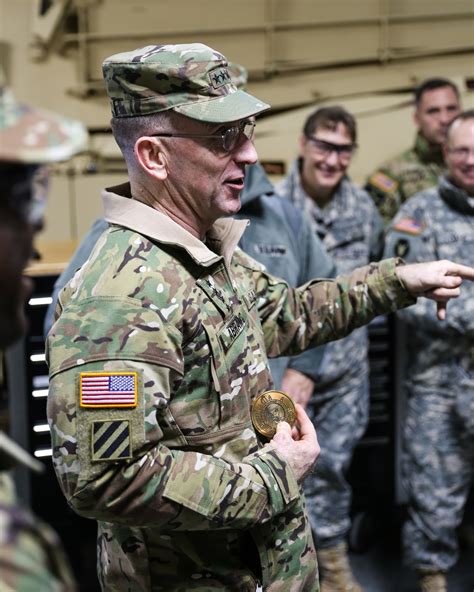 Dvids News Forscom Commander Spends Some Quality Time Visiting