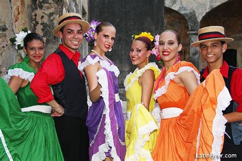 Video Lively Show In San Juan Highlights 5 Types Of