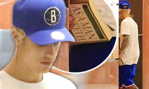 Justin Bieber Spotted Reading Self Help Classic As A Man Thinketh By
