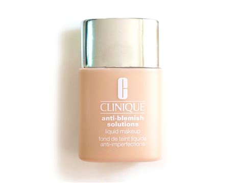 Clinique Anti Blemish Solutions Liquid Makeup - Oily, blemished skin will love this: Clinique Anti-Blemish Solutions