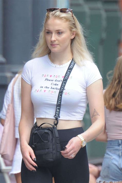 Sophie Turner In Tights Shopping In New York Gotceleb