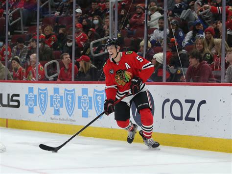 Long Summer Benefitted Blackhawks Connor Murphy In Concussion