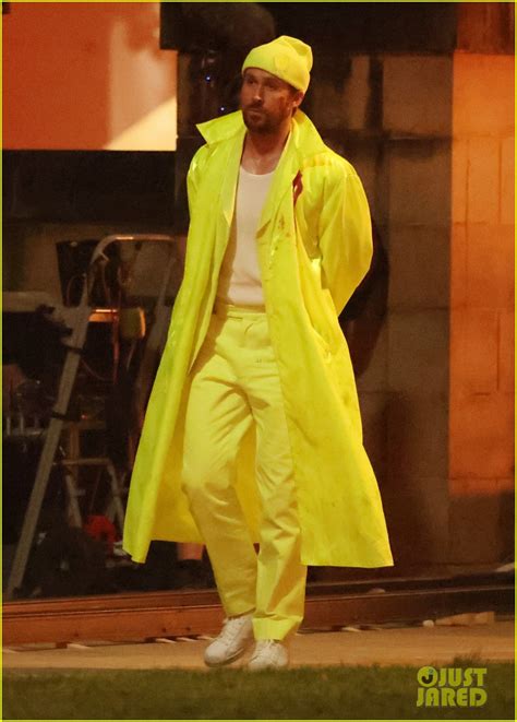 Ryan Gosling Yells In Yellow For The Fall Guy Photo 4853499 Ryan Gosling Photos Just