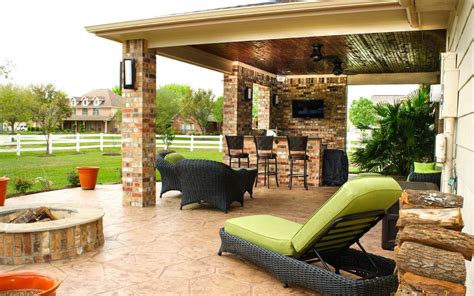 Patio Cover And Outdoor Kitchen In Pearland Estates Texas Custom Patios