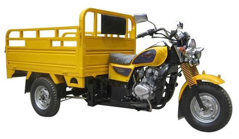 Keseimbangan motor dengan roda tiga pun lebih baik sehingga lebih aman untuk dikendarai. Motor-Motor Berguna Yang Dulunya Ditakuti Banyak Orang ...
