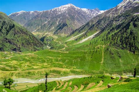 Best Places To Visit Naran Kaghan Picturesque Valley Of Pakistan