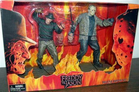 Freddy Vs Jason Figures Deluxe Boxed Set