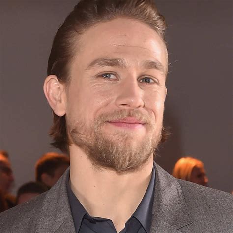 charlie hunnam will run around the amazon with robert pattinson in lost city of z charlie