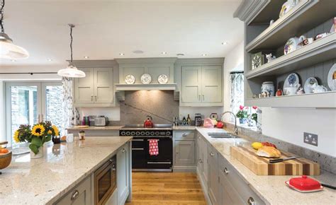 8 Shaker Style Kitchens Homebuilding And Renovating