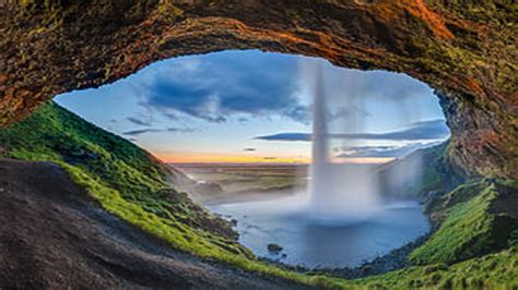 Top 10 Beautiful Waterfalls In The World Youtube