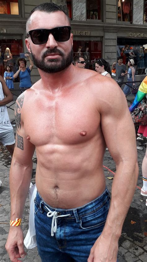 Hella Hot Muscle Hunk Photographed By Adda Dada Pari Flickr