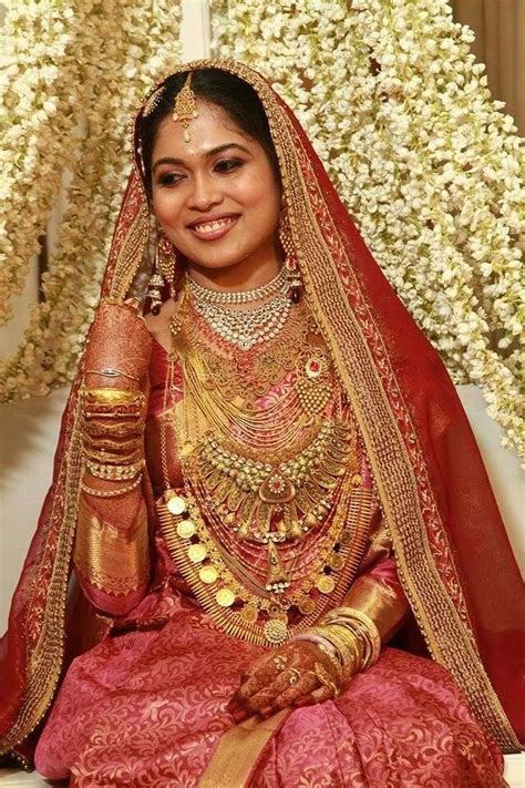 Idea 29 Kerala Hindu Wedding Bride Dress