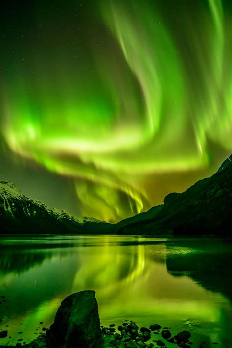 Aurora Borealis At Chilkoot Lake Smithsonian Photo Contest