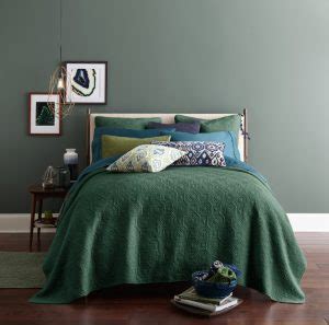 Green Bed Colorfully BEHR