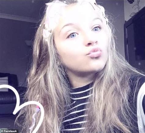 O Fată De 12 Ani S A Sinucis După Ce A Fost Criticată De Colegi