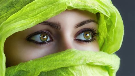 Beautiful Eyes Wallpapers Images