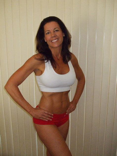 Female Fitness Models Over 40 Fitness For Over 40 S With Lynn Get In Shape And Look Good At