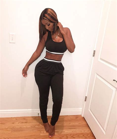 Bernice Burgos Workout Routine — Watch How She Gets Flat Abs