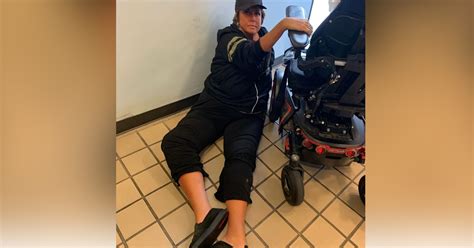 Dance Moms Star Abby Lee Miller Calls Out American Airlines After Wheelchair Fall At Airport