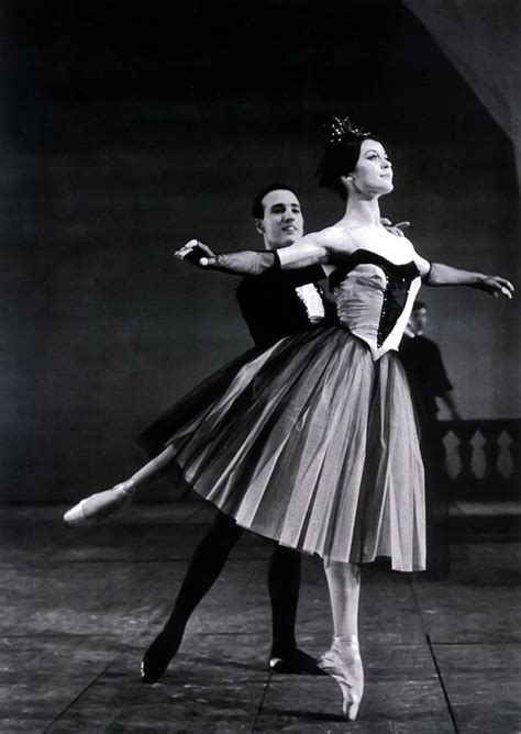 Парфюмерная вода carla fracci salome eau de parfum. Unseen photos: Carla Fracci in Balanchine's Bourrée ...