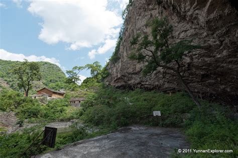 Fengyandong Cave Village 峰岩洞 Yunnanexplorer