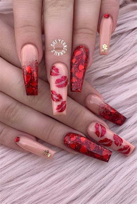 Gorgeous Valentines Day Nail Art Designs 16