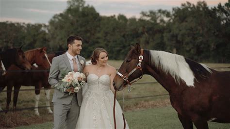 Horses Surround Newly Wed Couple 🐴 The Wedding Of Jenna And Zachary