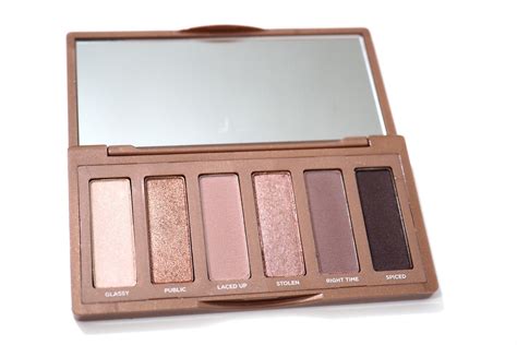 Urban Decay Naked 3 Mini Eyeshadow Palette Negative Review Swatches