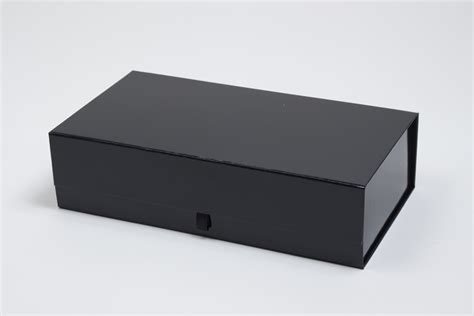 Maybe you would like to learn more about one of these? Folding Magnetic Lid Wine Bottle Gift Boxes