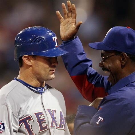 Mlb Itd Crazy For Ron Washington To Bench Michael Young Of The Texas