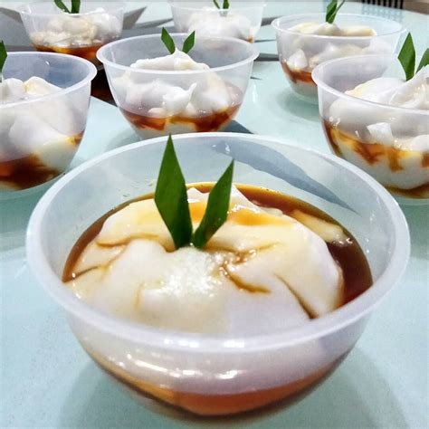 Sugeng rawuh pamiarso ~~ di video kali ini, mamabrins mau bikin dessert tradisional yang cocok banget untuk menu sarapan ataupun kudapan di sore hari. Bubur Khas Indonesia yang Rasanya Juara, Mana Favoritmu?