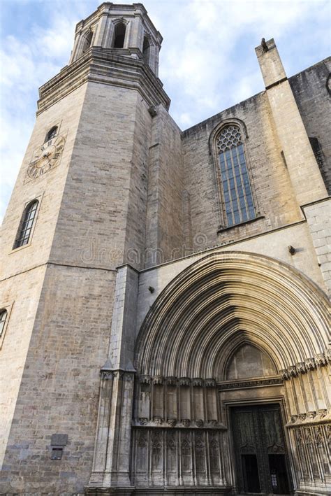 Catedral de santa maria de girona or simply catedral de girona), is a roman catholic church located in girona, catalonia, spain. Girona Cathedral, Spain stock image. Image of clock ...